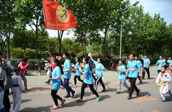 DA2B29E76EE109CBA79ABB5114F15302